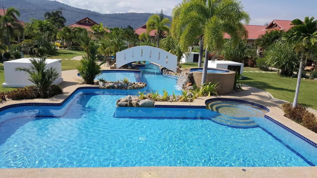 Palm Village - photo 10