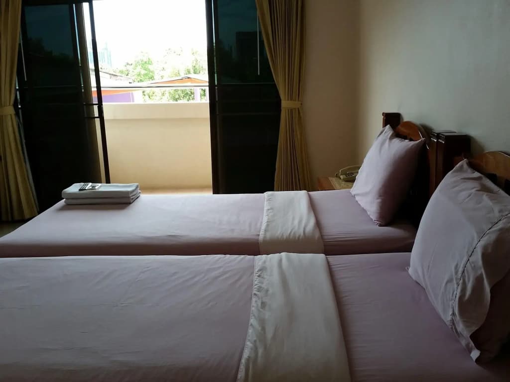 Tassanee Garden Lodge - photo 3
