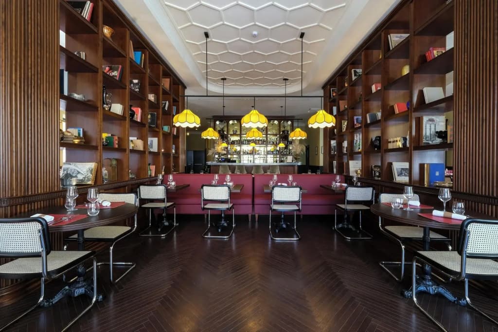 U-Visionary Roma Hotel - photo 39