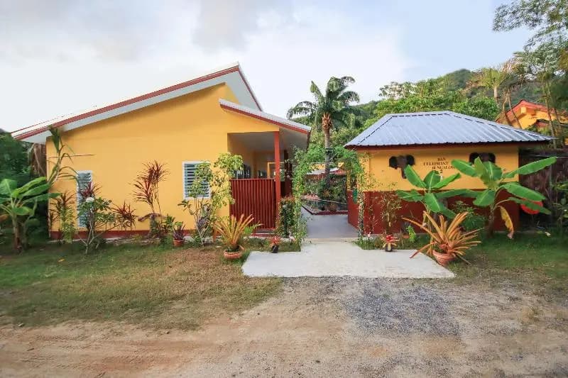 OYO 75342 Ban Elephant Blanc Bungalow - photo 4
