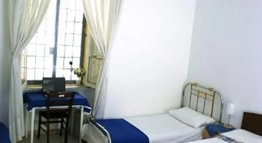 Cairoli Bed&Breakfast - photo 5