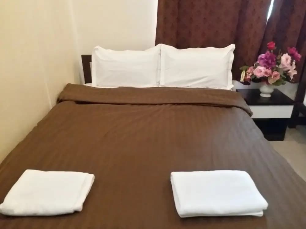 Bangkok Inn - photo 13