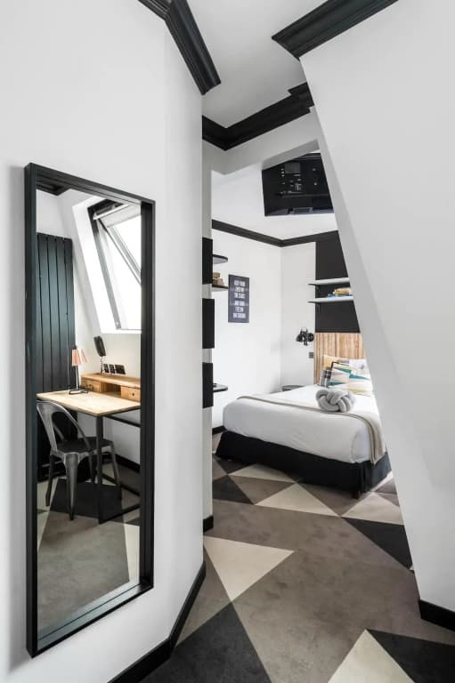 Madrigal hotel - photo 35