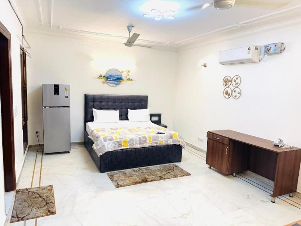Fortune Home Service Apartment, Studio E-30 - photo 1