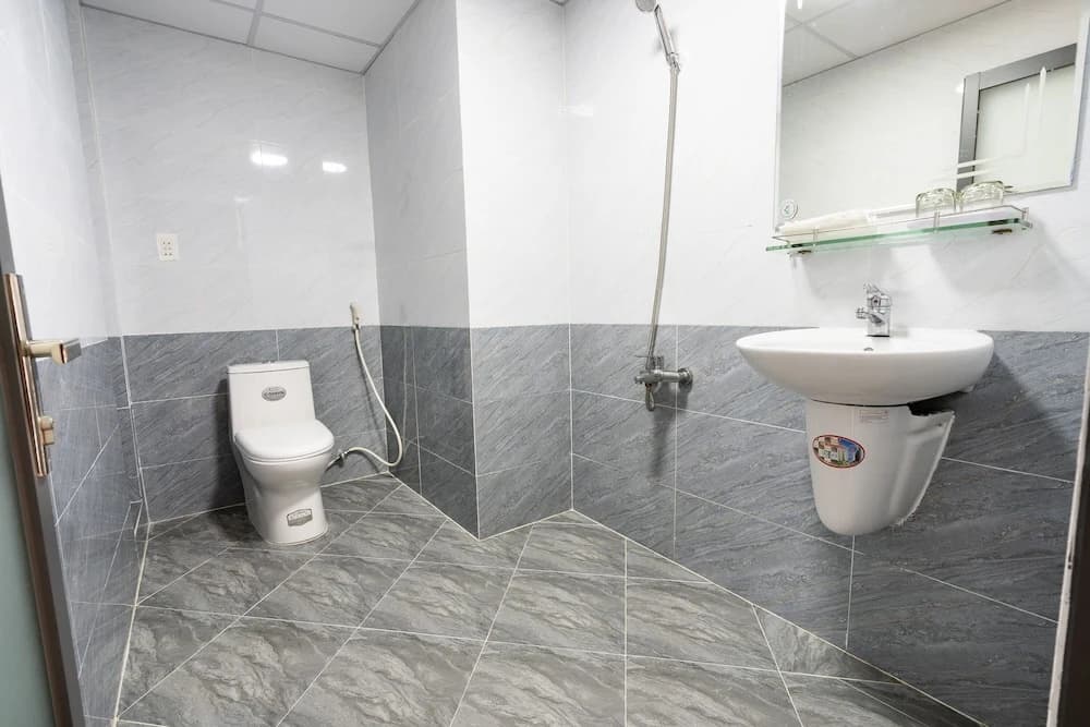 Loc Phat Hotel - photo 9