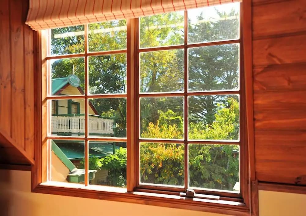 Mary Card's Coach House - photo 5