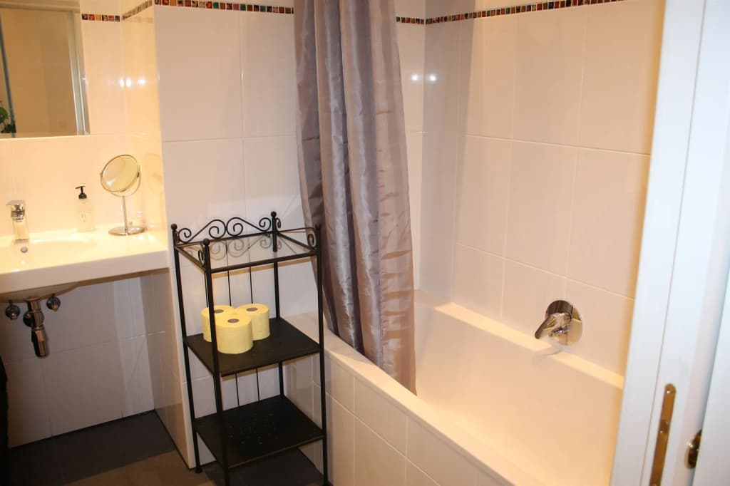 GoVienna Opera Apartment - photo 5