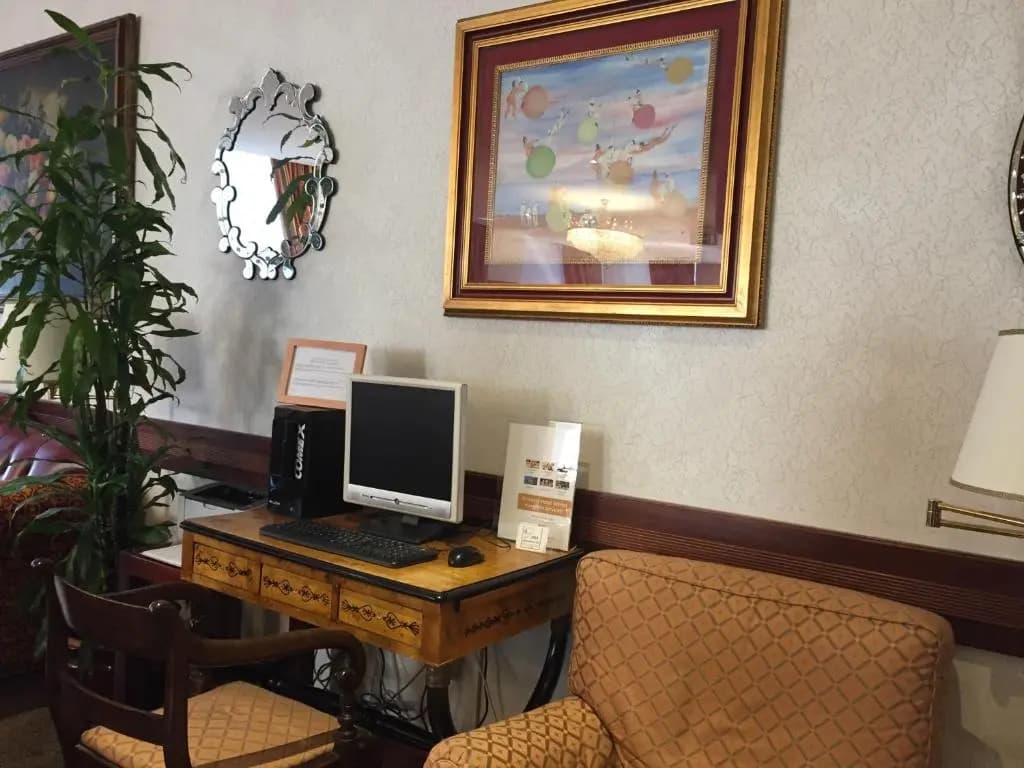 Hotel Bristol - photo 25