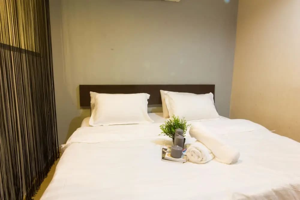 Three Top Hotel - photo 15