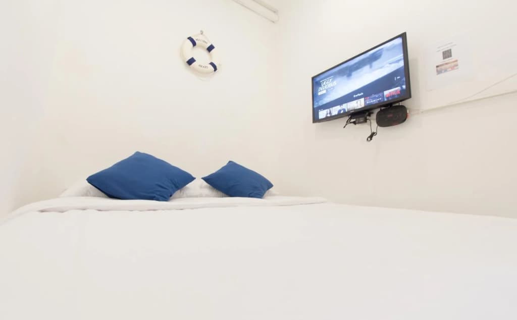 Pier 49 Hostel - photo 3