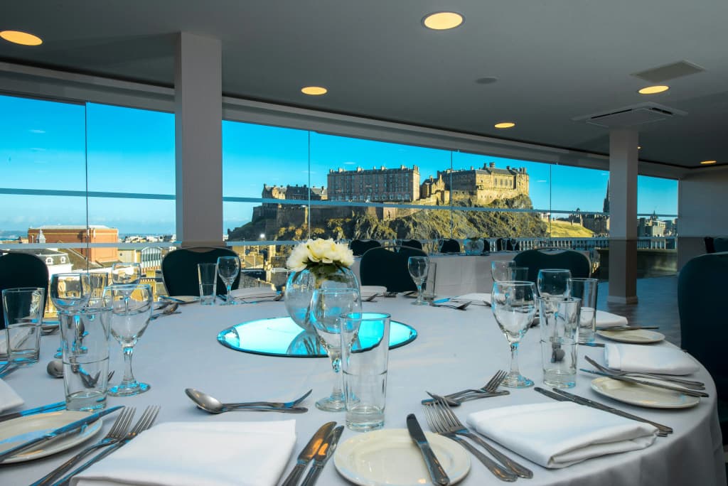 DoubleTree by Hilton Edinburgh City Centre - photo 29