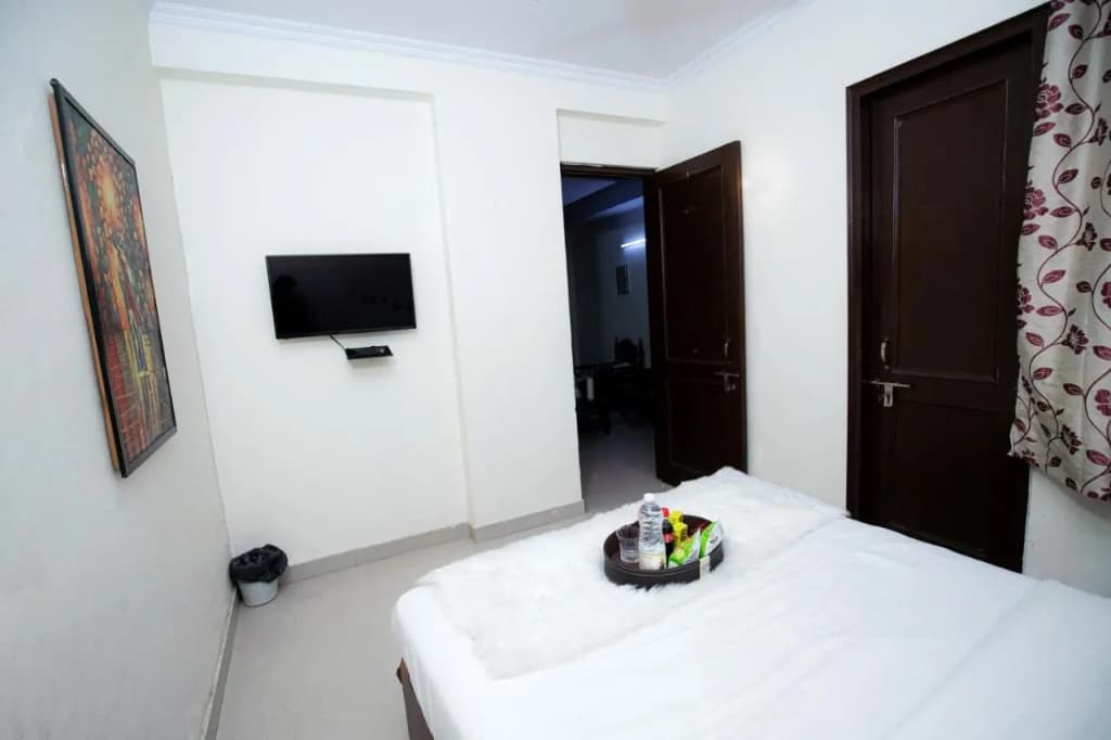 Hotel Royale Avenue - photo 16