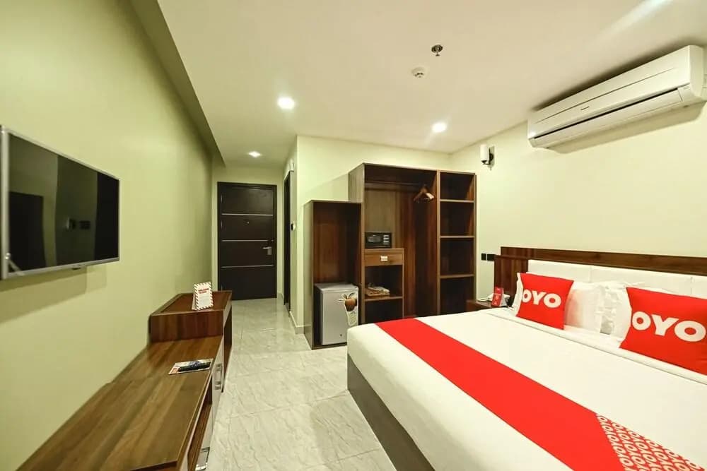 OYO 118 Golden Crown Hotel - photo 4