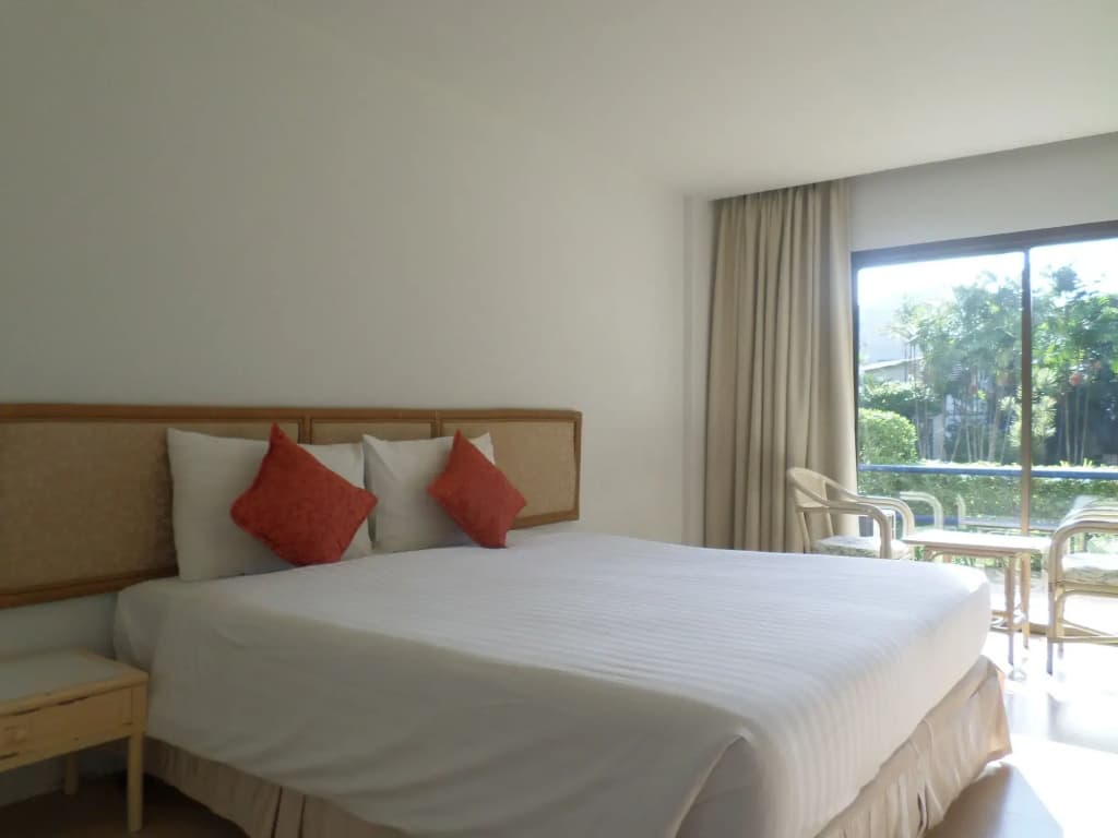Nautical Inn - photo 3