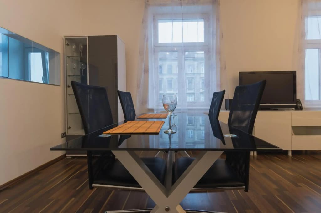 Spacious Apartment in Center with Terrace - photo 20