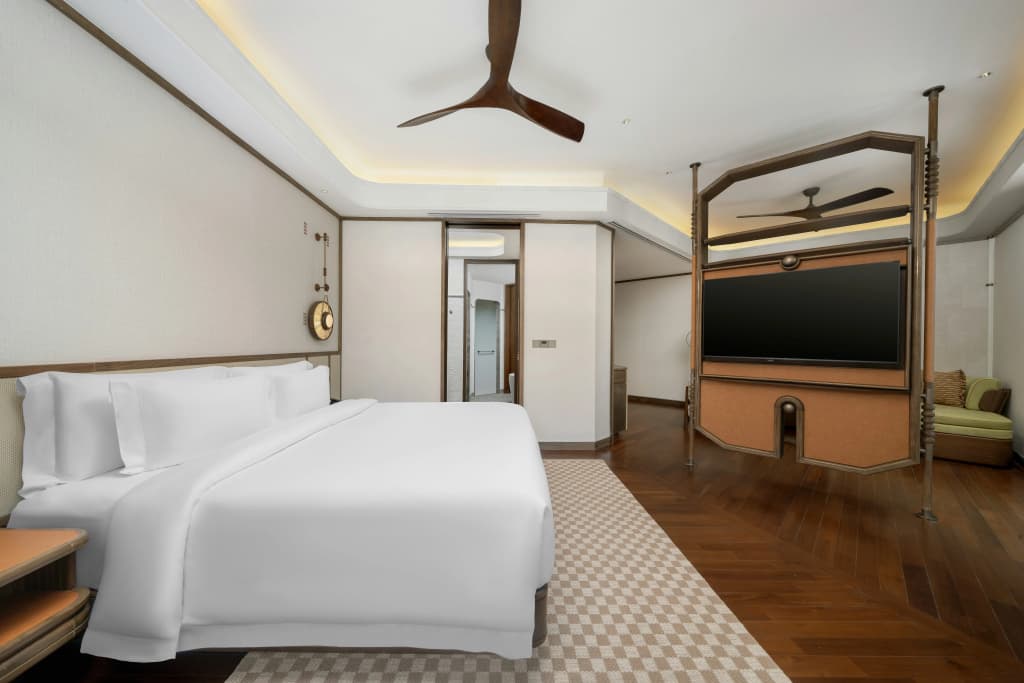 Centara Grand Beach Resort and Villas Hua Hin Hotel - photo 4