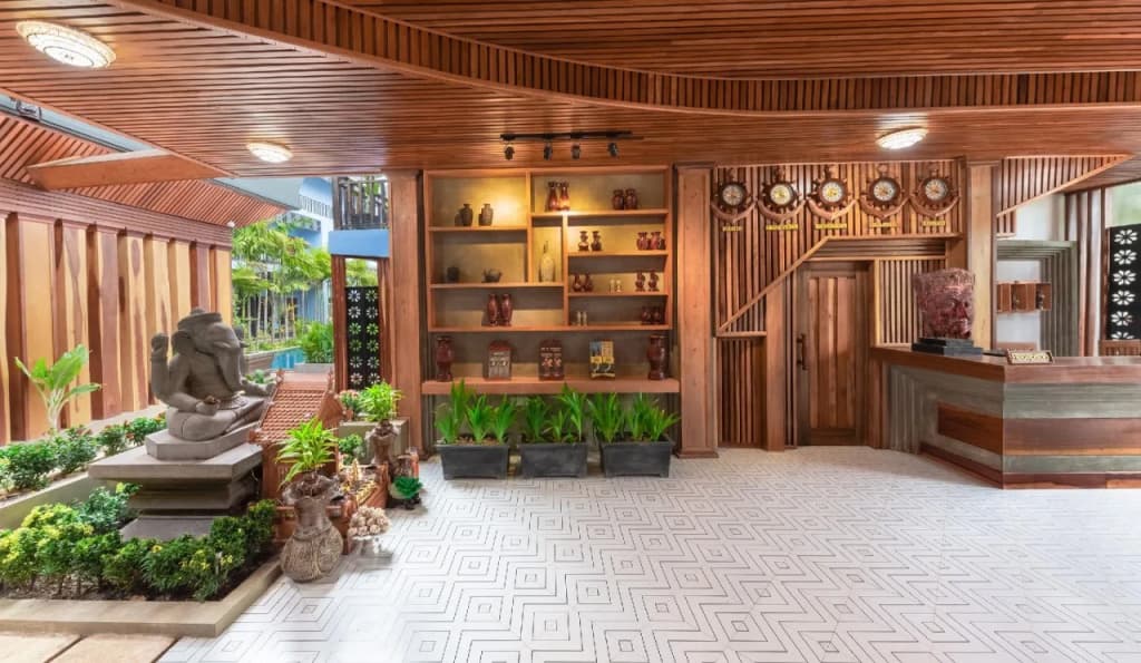 Cheata Residence - main photo