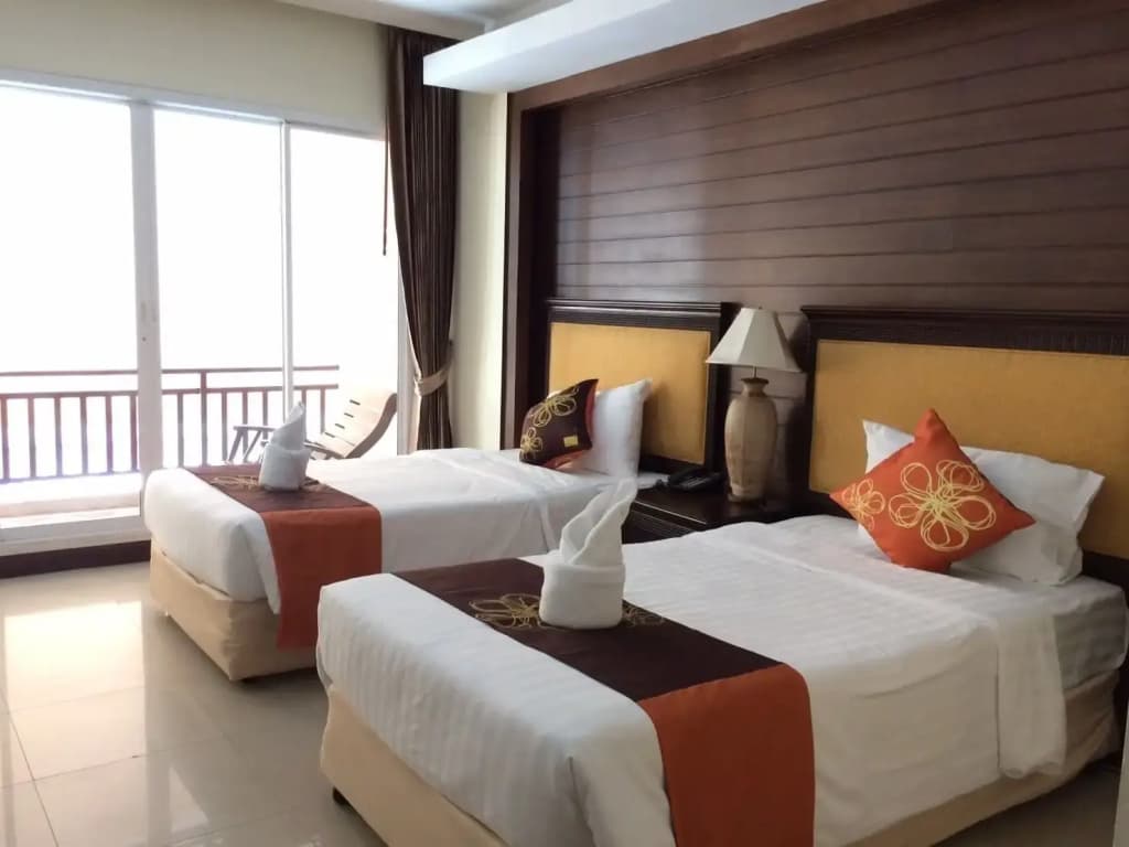 Seaside Jomtien Beach - photo 29
