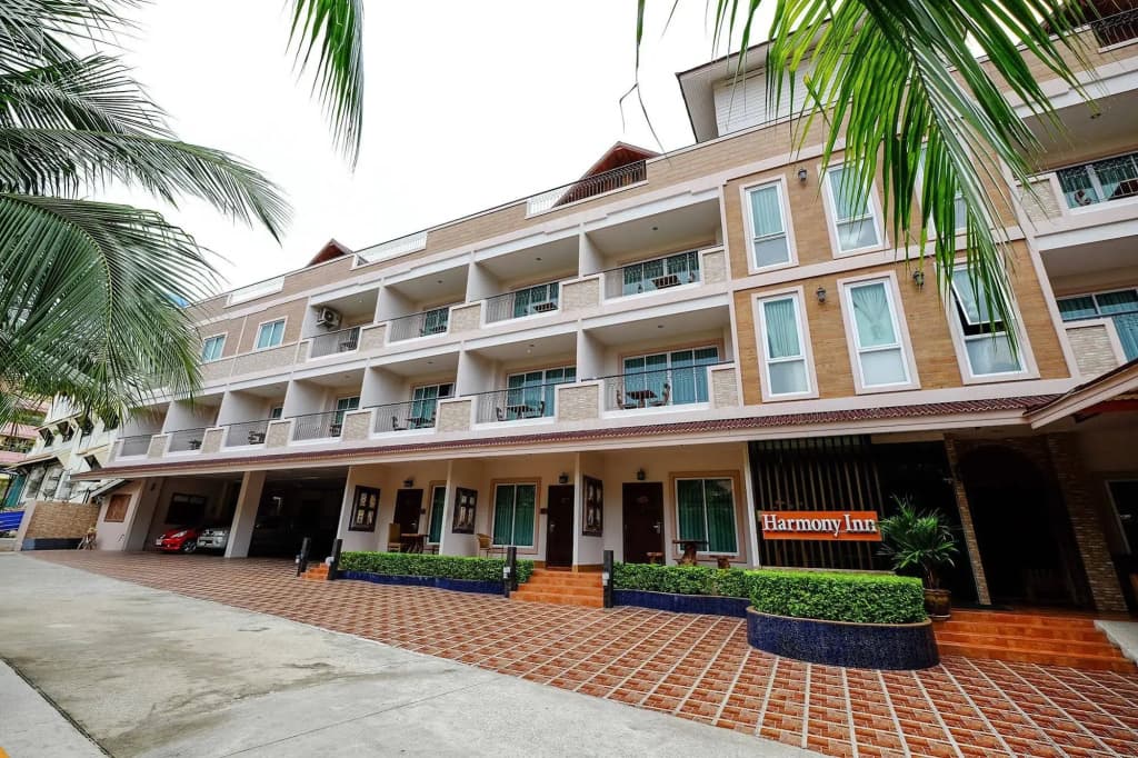 Harmony Inn - photo 1