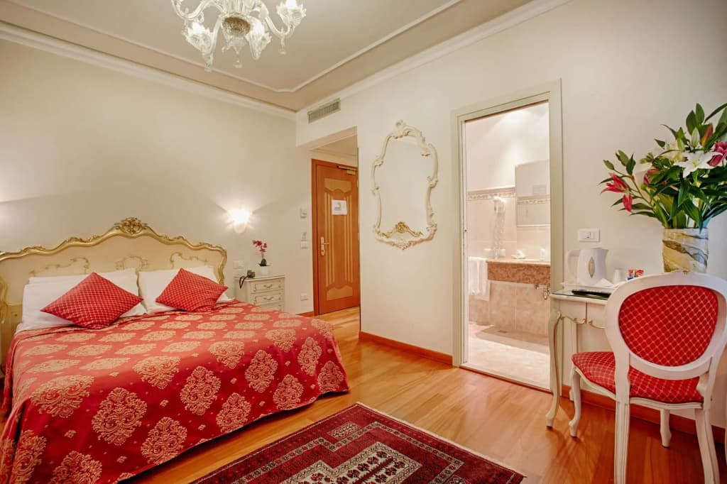 Hotel San Luca - photo 24