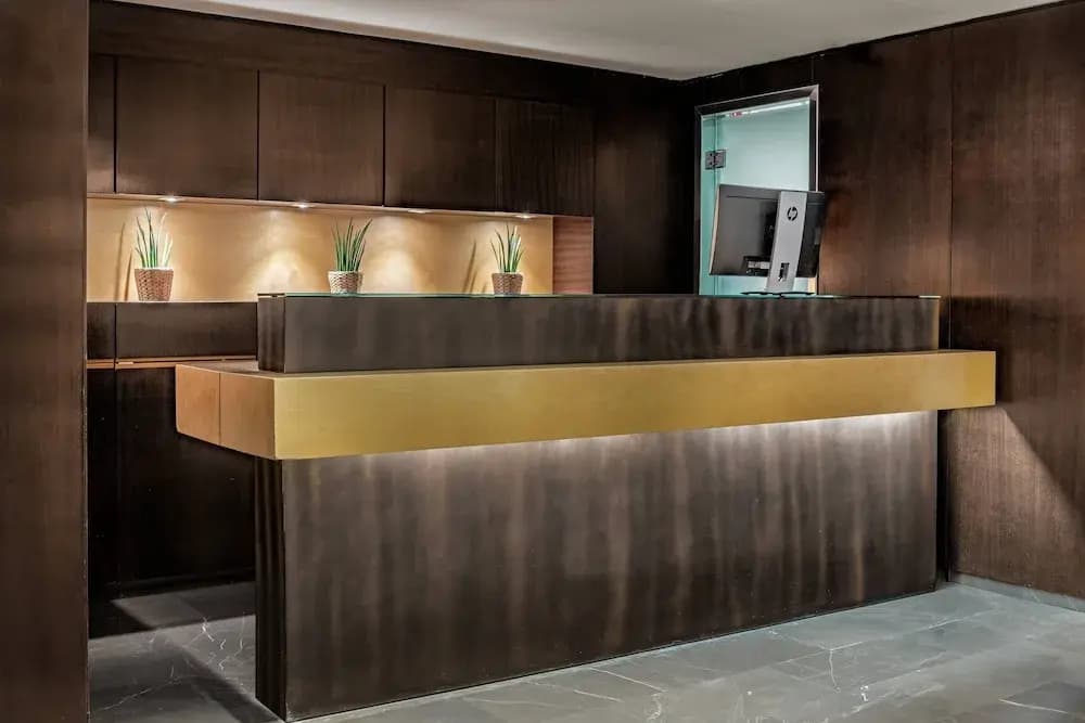 AC Hotel Irla - photo 6