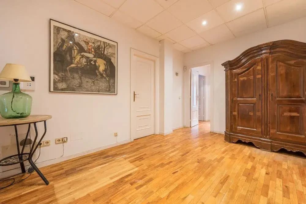 Retiro Apartment - photo 2