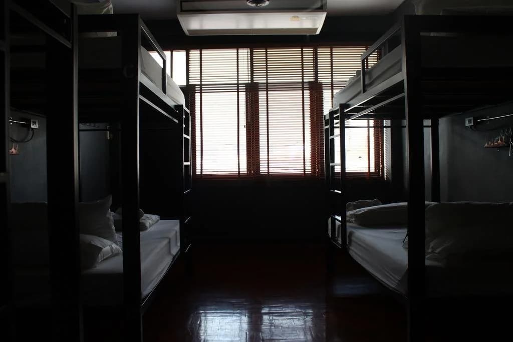 Human Sleep Hostel - photo 16