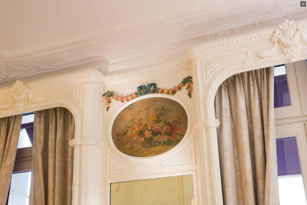 Hotel Queen Mary Paris - photo 13