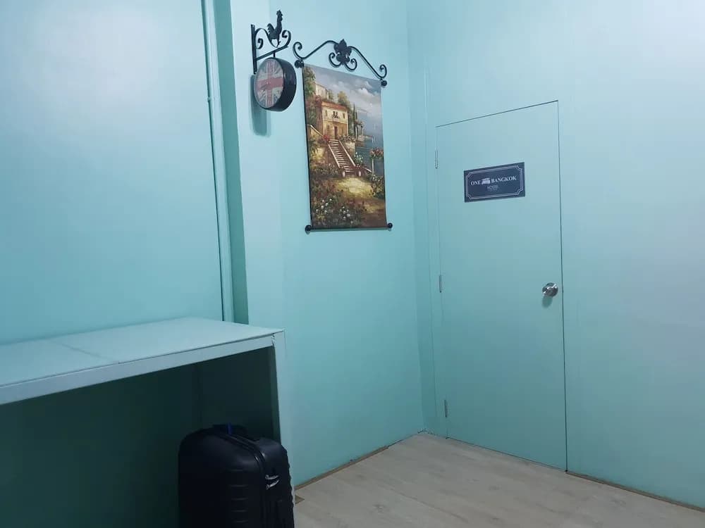 One Bangkok Hostel @Love District - photo 12