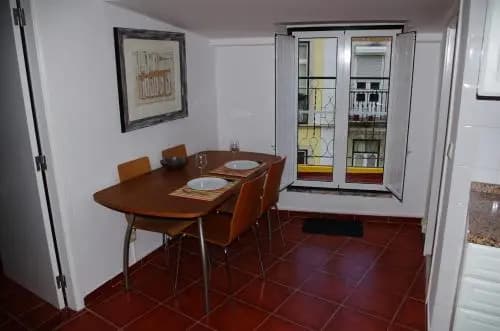 Lisbon Sloped Ceiling Apartment - photo 7