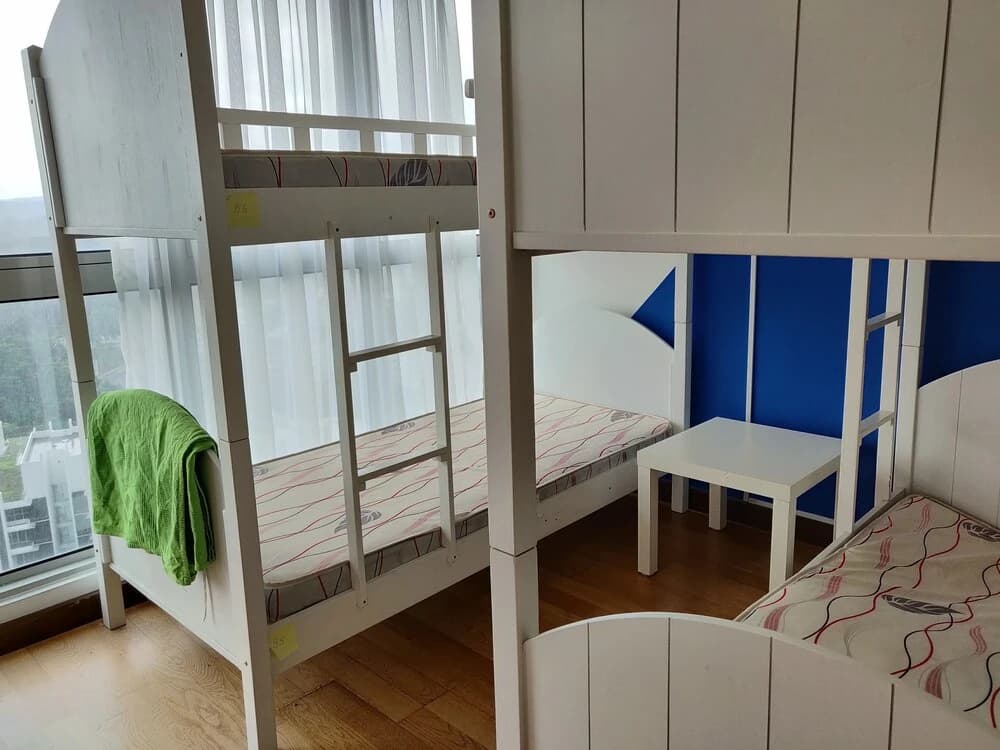 SkyBed Over The Sky Hostel - photo 6