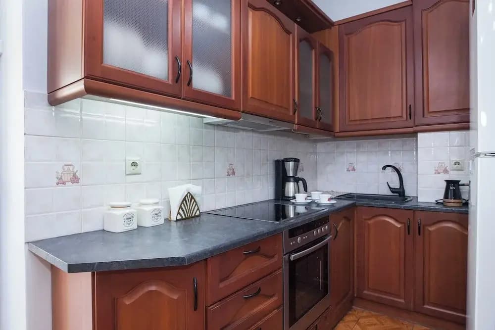 Central 2Bd Apt w Balcony by Monastiraki - photo 19