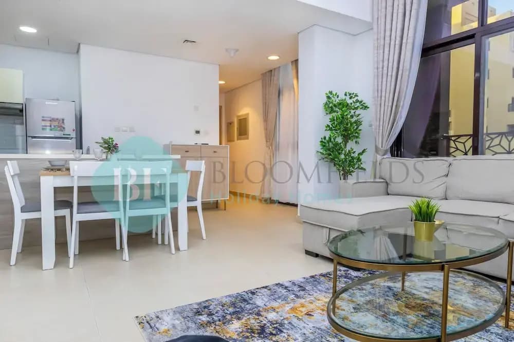 Bloomfields Cozy 1BR Iris Amber - photo 1