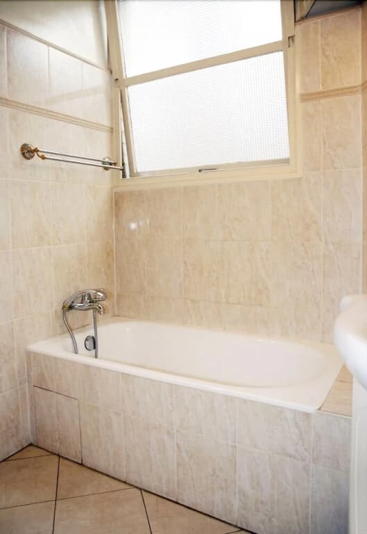 216500 - Beautiful 120 sqm duplex apartment for a family or two couples to rent in a privileged area - photo 7