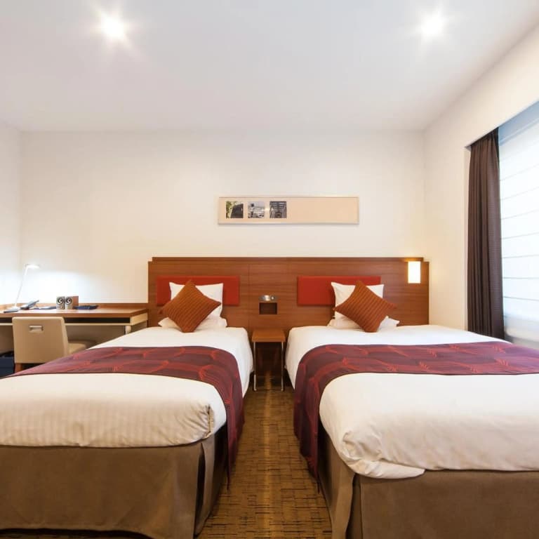 Hotel Mystays Haneda - photo 37