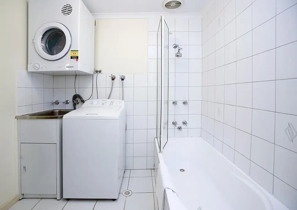 Hawthorn Gardens Serviced Apartments - photo 8