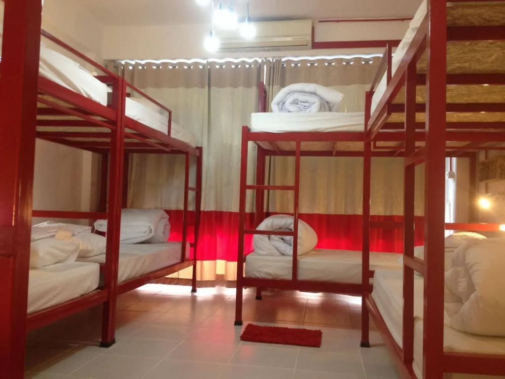 Safe and Sound Hostel - photo 5