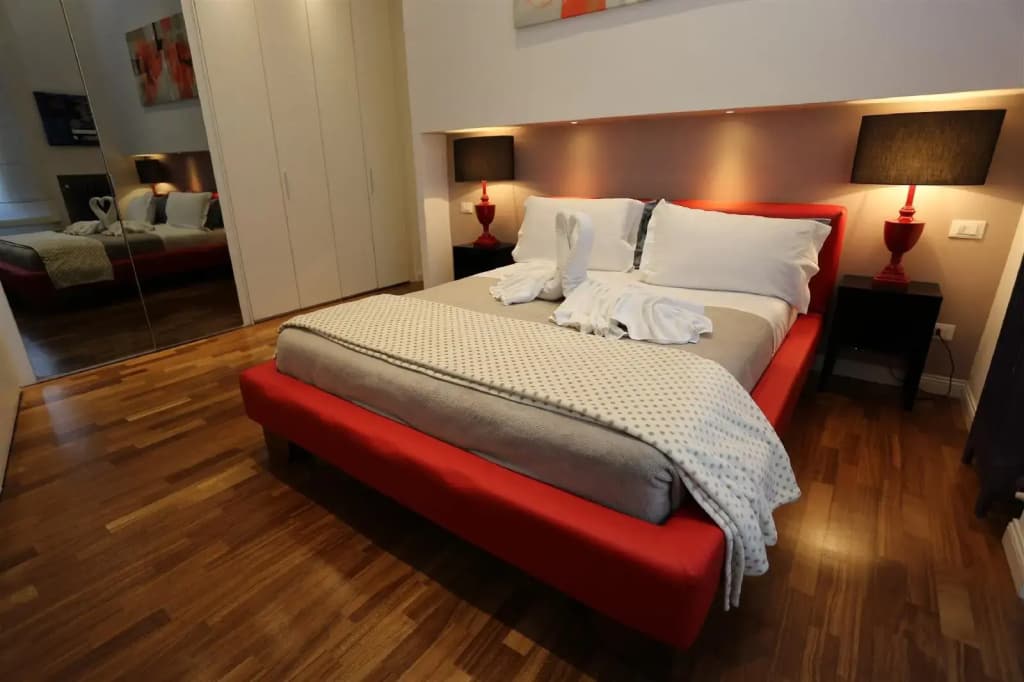 Luxury on the River - photo 16