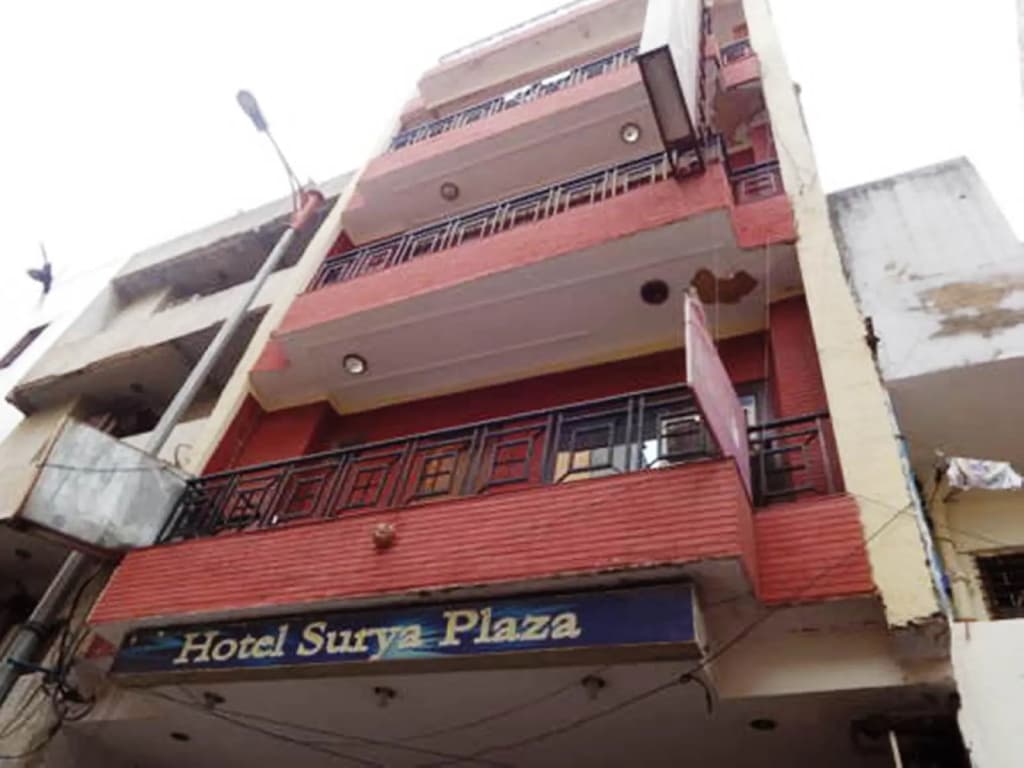 Hotel Surya Plaza - photo 1