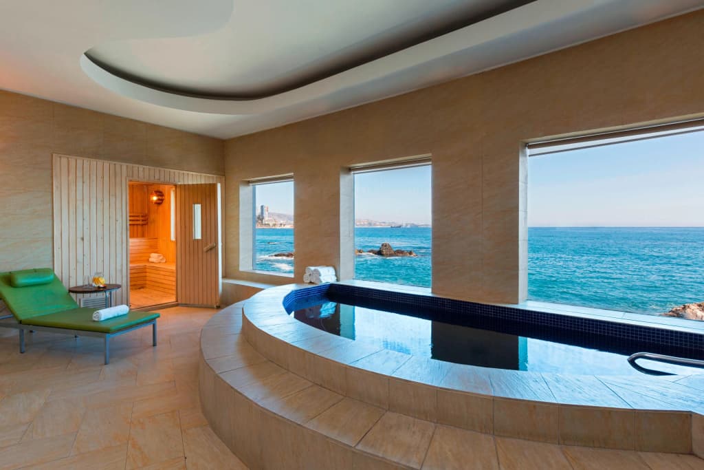 Hotel Mondial - photo 35