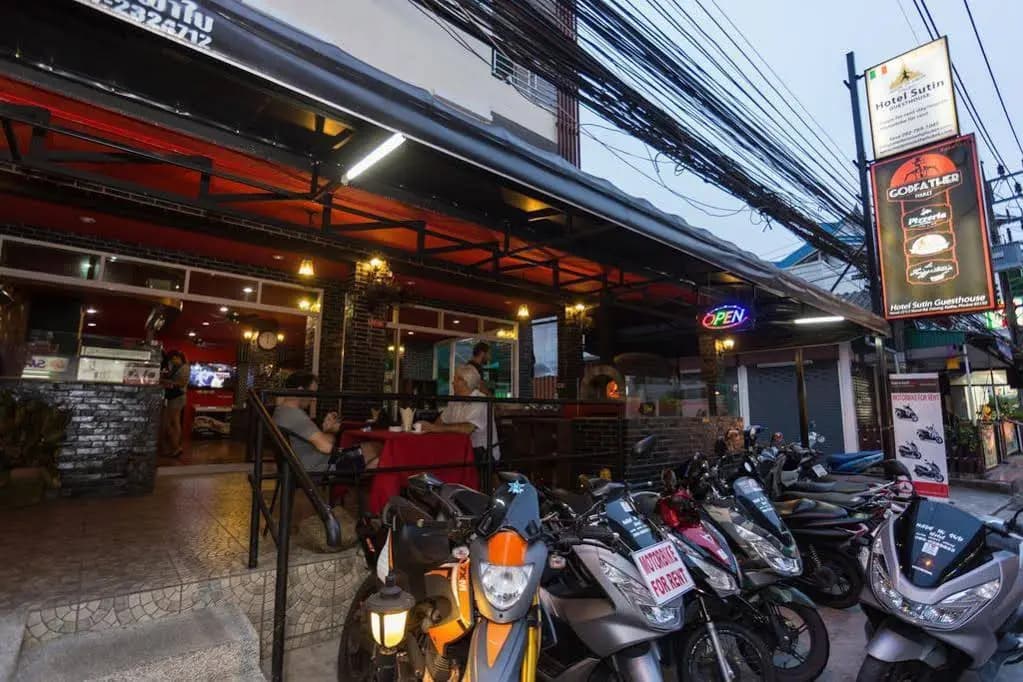 Sutin Guesthouse - photo 9