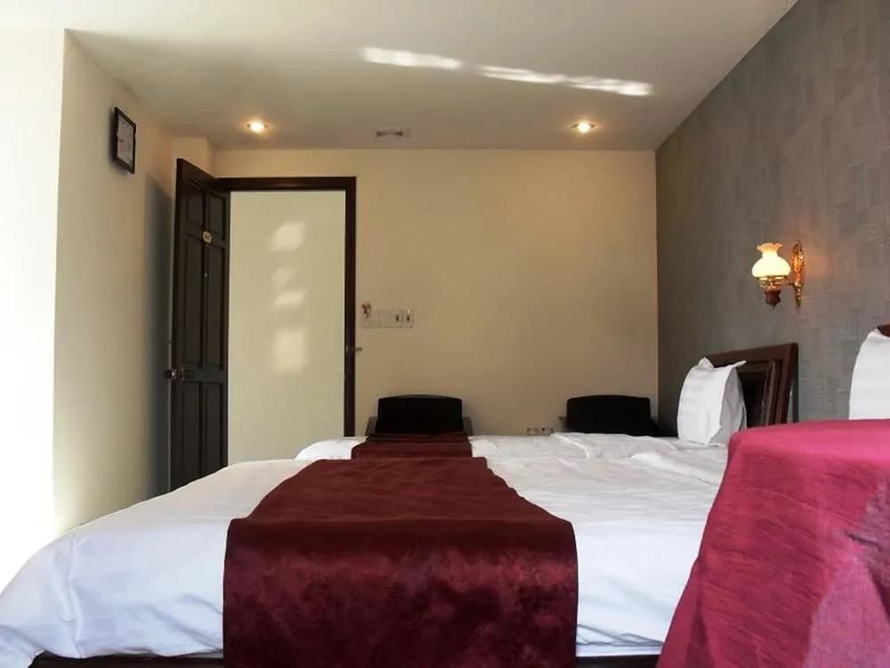Thanh Hien Hotel - photo 3