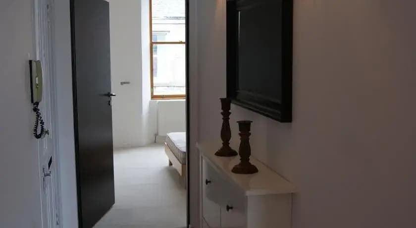 Portobello Apartment - photo 5