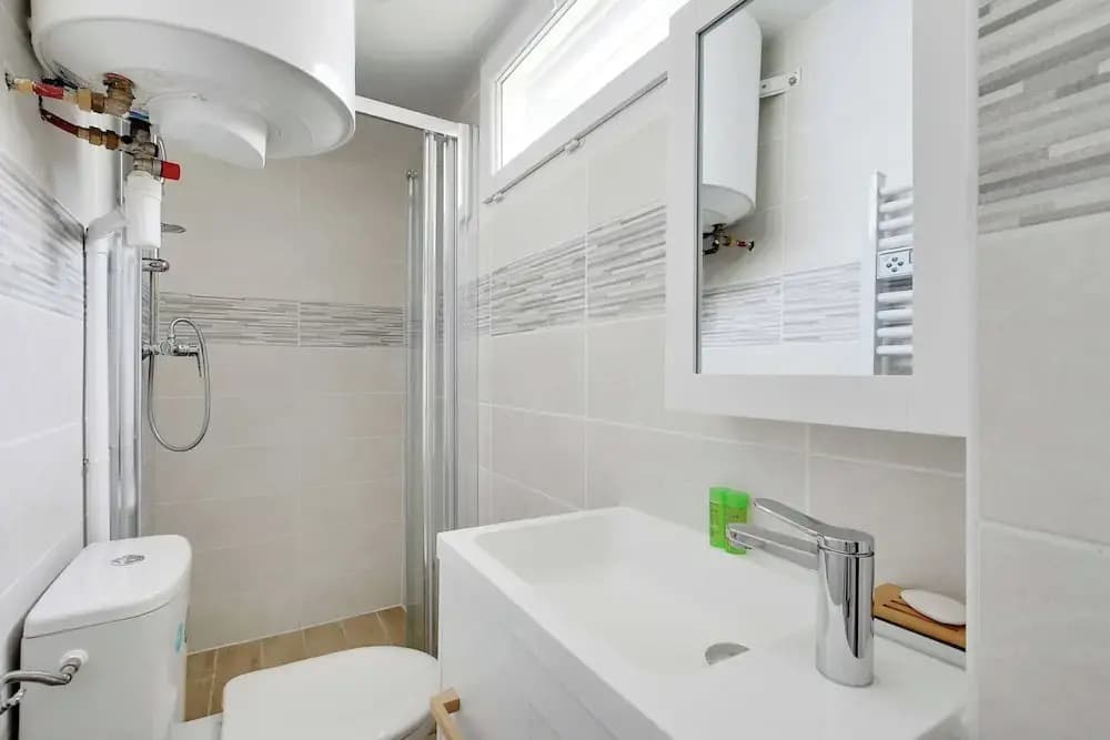 Charming Studio for 2 - Near Voltaire & 11th Arr. Town Hall, Paris - photo 8