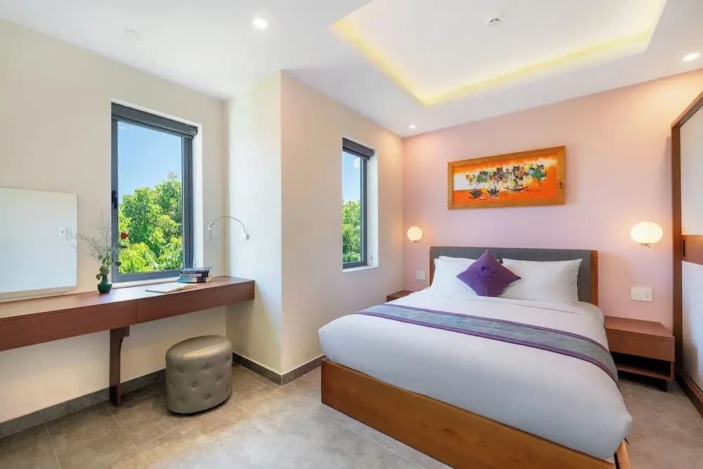 Full Moon Apartments - photo 4