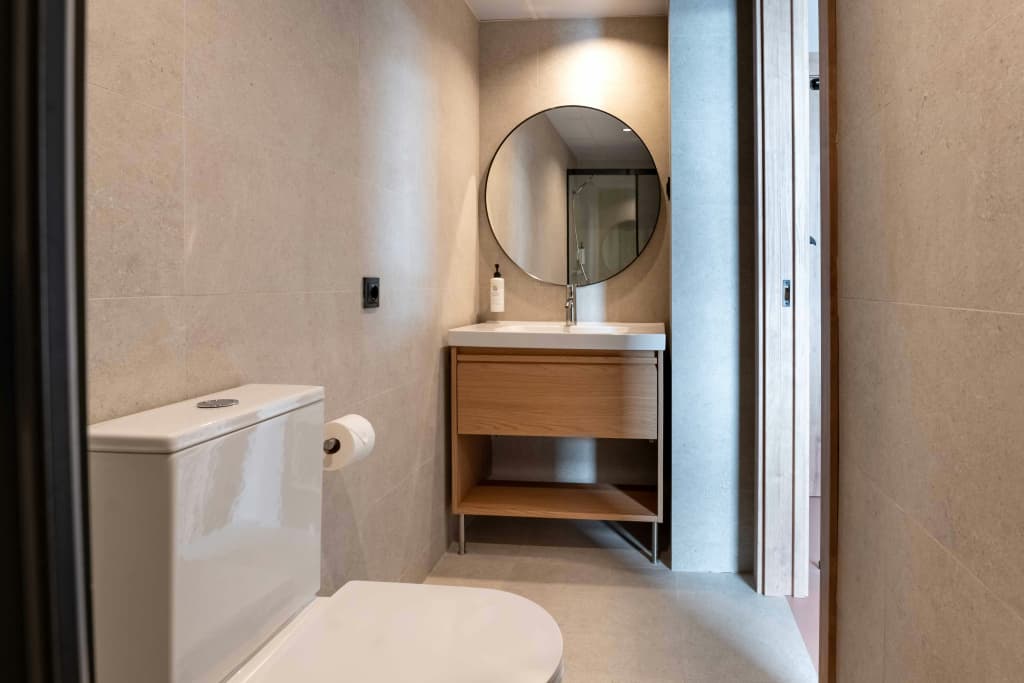 easyHotel Madrid Alcala - photo 8
