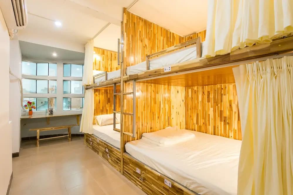Yelo 2 Hostel - photo 5