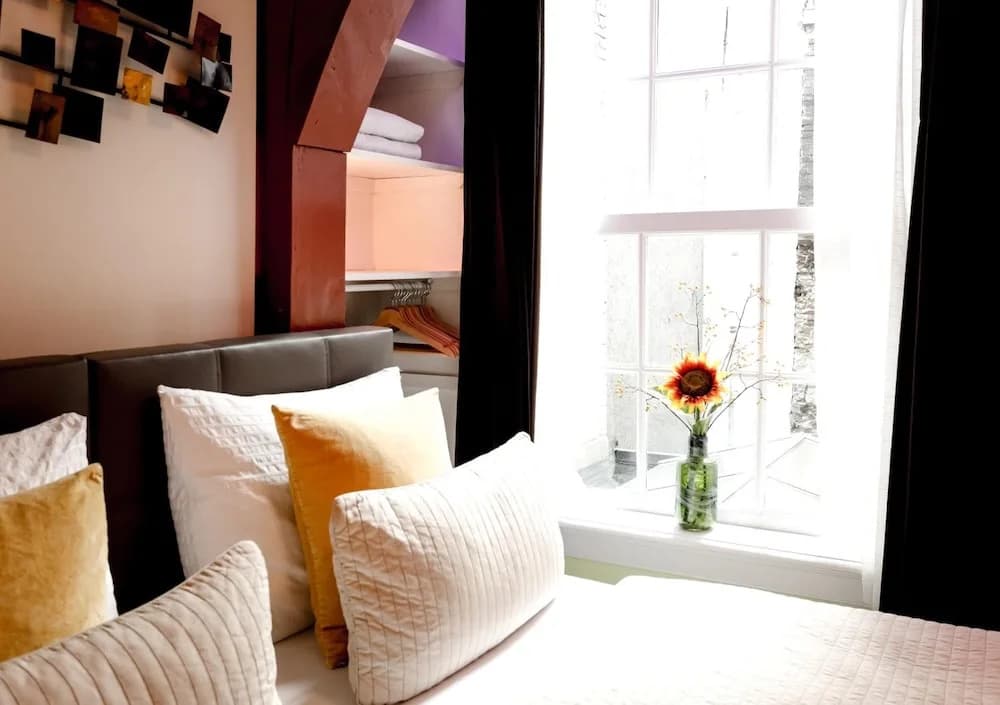 Sunflower Amsterdam - photo 3