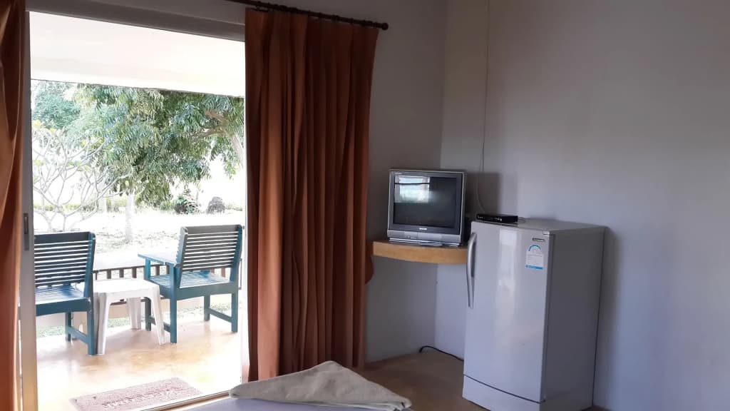Jinta Beach Bungalow - main photo