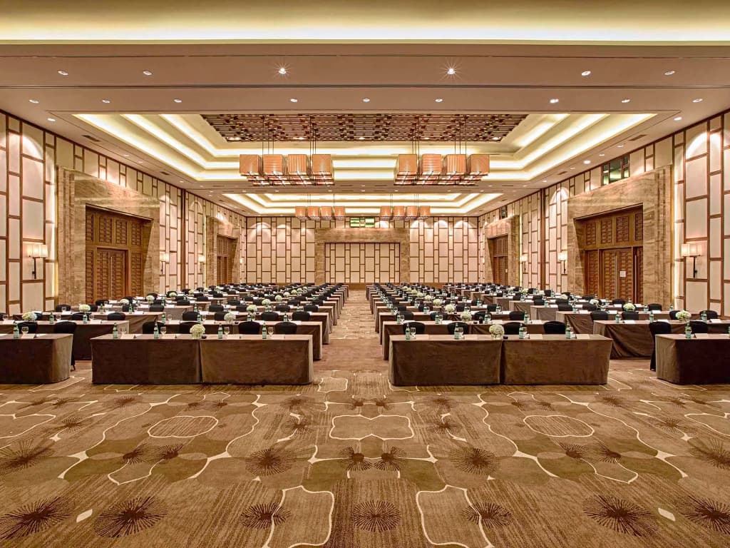 Pullman Danang Beach Resort - photo 21